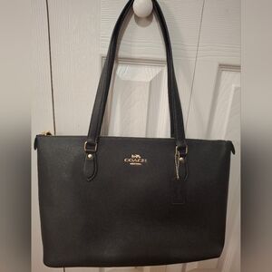 Coach Gallery Tote CH-285 EUC